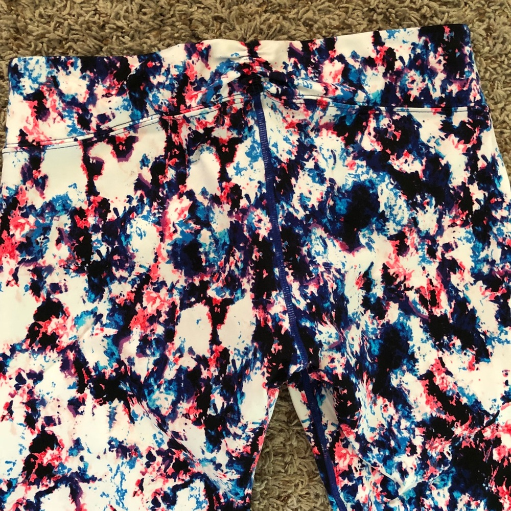 NWOT Calvin Klein Performance Crop Stretch Workout Pants - Picture 3 of 8